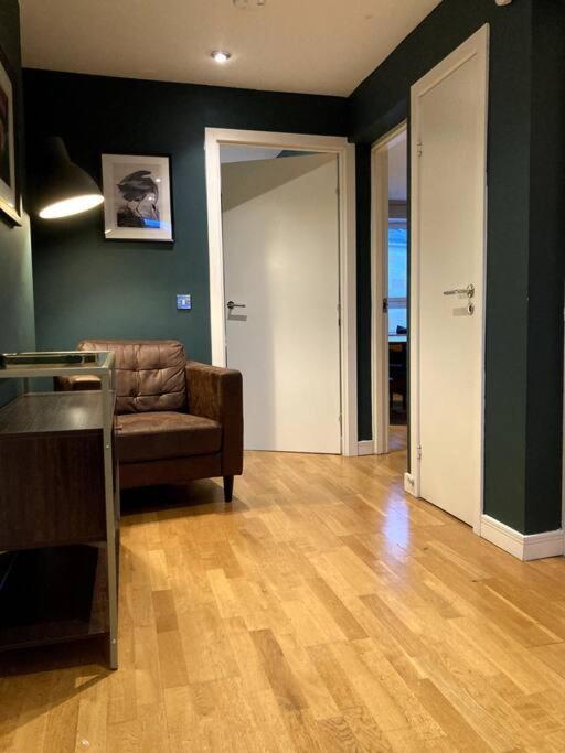 Apartmán Stylish 2 Bed Accessible Flat Perfect Location Glasgow Exteriér fotografie